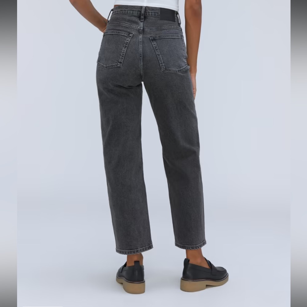 Everlane Women's Straight Leg Jeans - Dark Gray - Picture 3 of 4